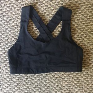LULULEMON black medium support sports bra